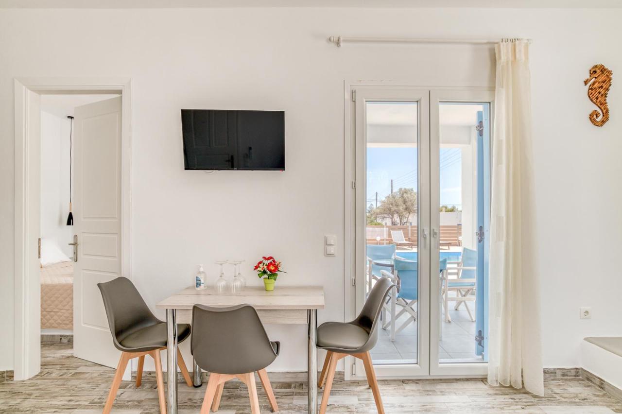Ippocampos Seaside Serenity - Unwind At Paros Poolside Retreats Aliki  Exterior photo