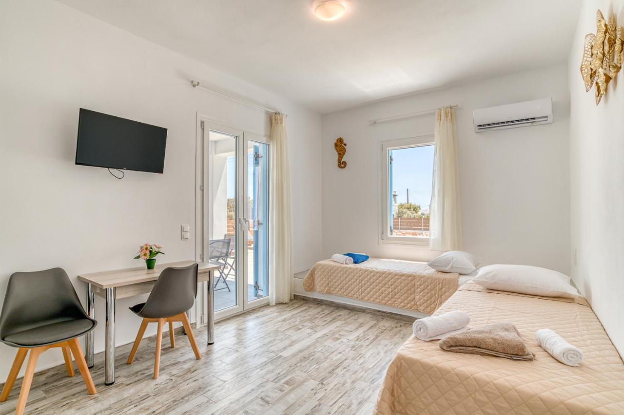 Ippocampos Seaside Serenity - Unwind At Paros Poolside Retreats Aliki  Exterior photo